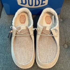Hey Dude Women's Wendy Brushed Cozy Casual Sneakers, size 11